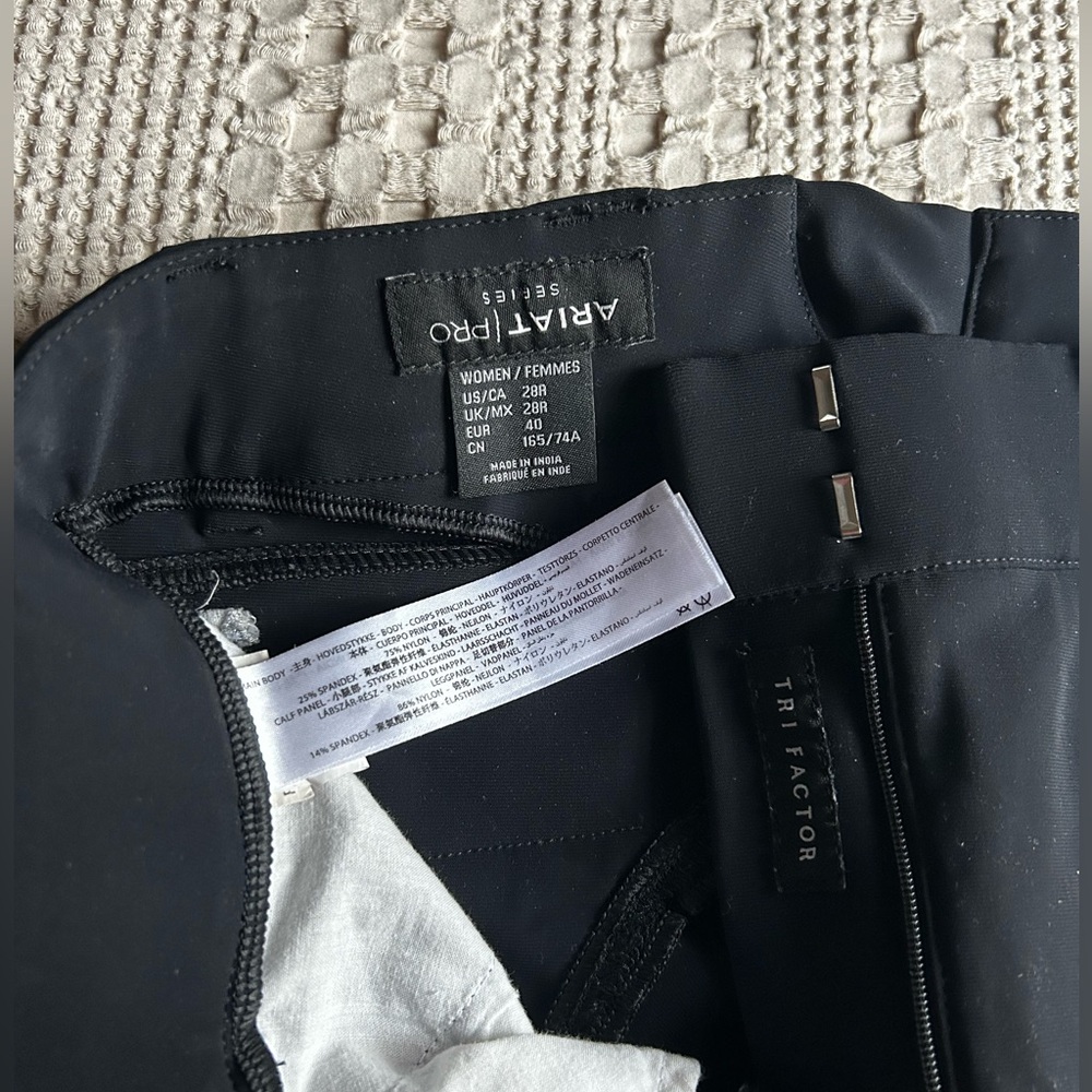 Ariat Pro Series Black Breeches - Picture 2 of 4